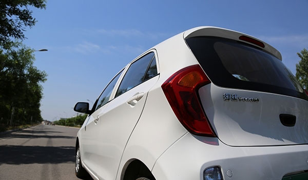 有史以来最耐看 抢先试驾御捷330微型电动汽车