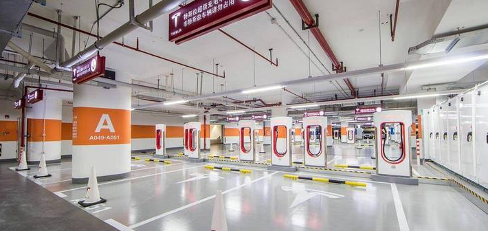 特斯拉在香港建亚洲最大充电站